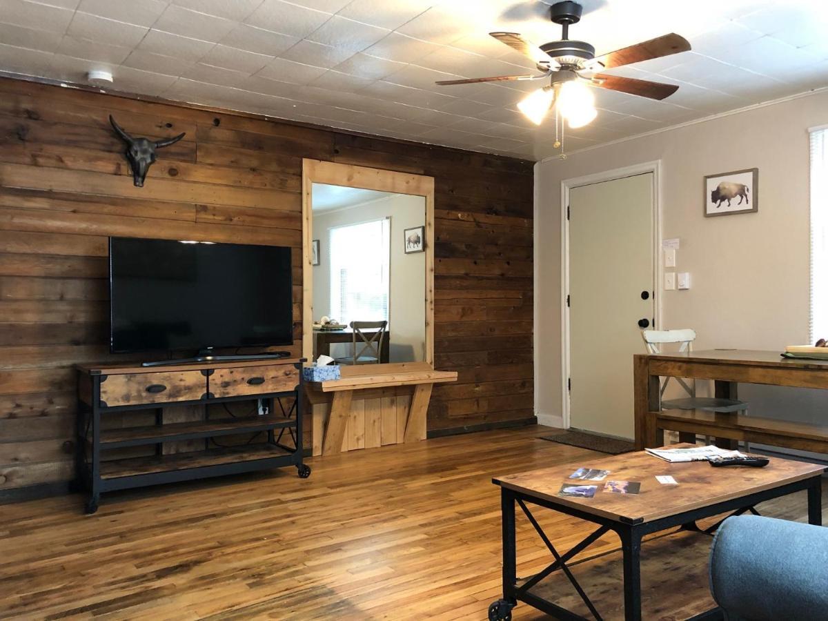 Updated + Clean Motel Room At The Base Of Mt Hood! Mount Hood Village Εξωτερικό φωτογραφία